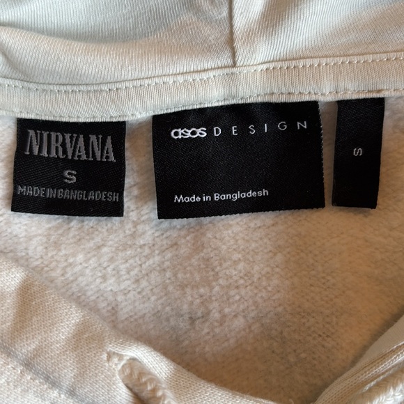 Unisex ASOS Design X Nirvana oversized hoodie with Nirvana Nevermind graphic - Picture 11 of 15